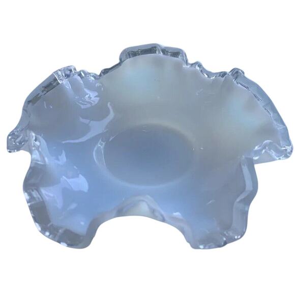 Fenton Style Opalescent Silver Crest White Glass Bonbon Candy Dish Vintage - Picture 1 of 11